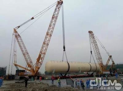 強(qiáng)強(qiáng)聯(lián)手，共建海上石化王國(guó)——徐工與中石化800億元投資項(xiàng)目啟動(dòng)